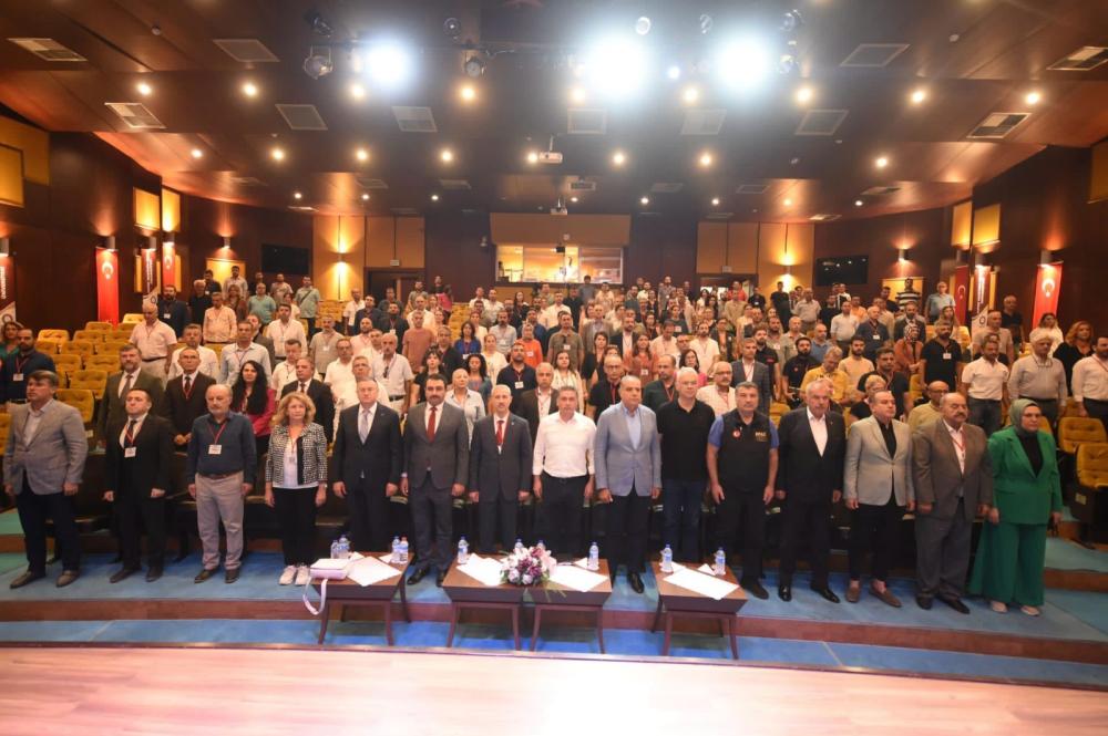 BAŞKAN YILMAZ ŞEHRİMİZİN YENİDEN İNŞASINDA ELİMİZ TAŞIN ALTINDA