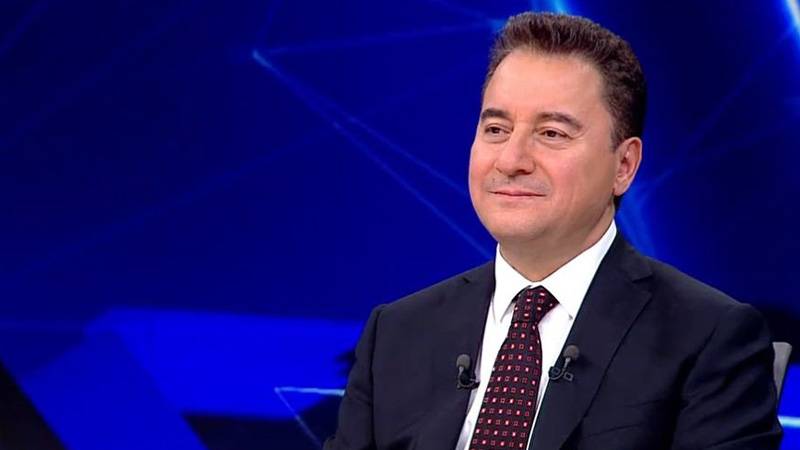 Ali Babacan: 'Yeni Anayasa İçin 5 Yıldır Sadece 5 Madde Ortaya Koyamadılar