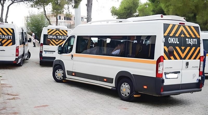 İstanbul’da Öğrencilerin İçinde Bulunduğu Servis Kaçırıldı!