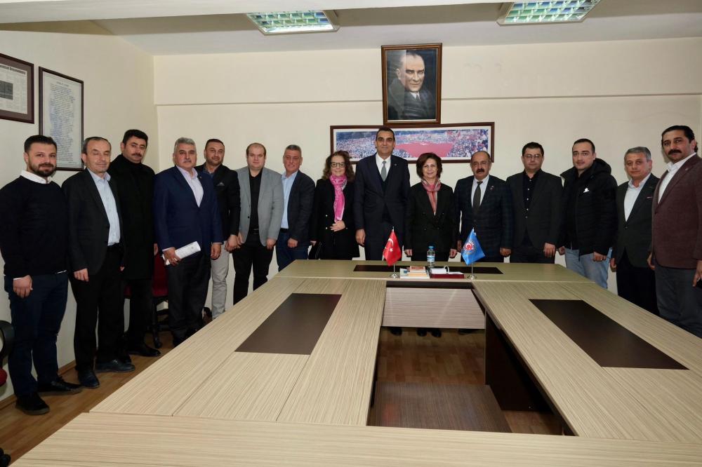 Eskişehir Büyükşehir Belediye Başkan Adayı Ayşe Ünlüce, Türk İş Eskişehir İl Temsilciliğini Ziyaret Etti