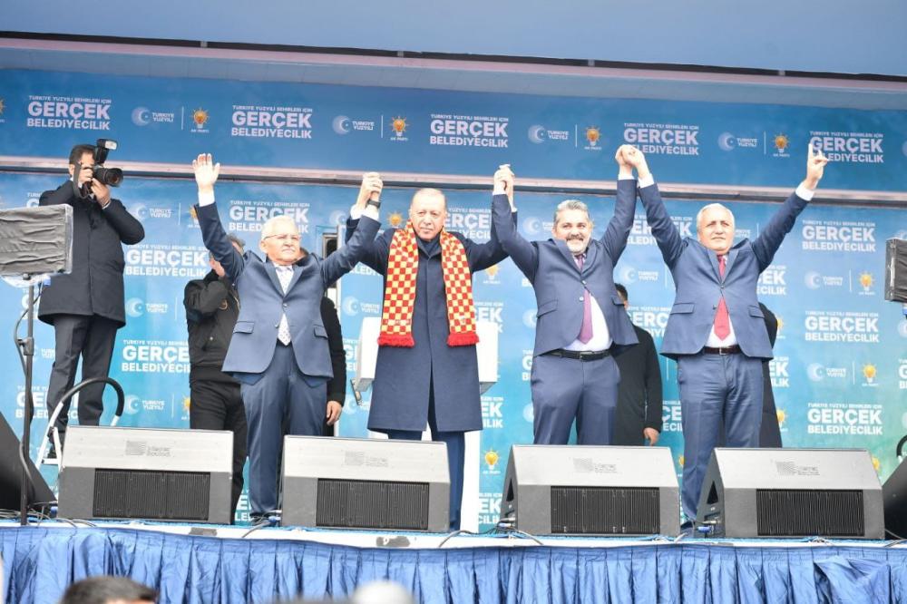 BAŞKAN BÜYÜKKILIÇ’TAN BÜYÜK KAYSERİ MİTİNGİ’NDE GÜÇ VE DAYANIŞMA VURGUSU