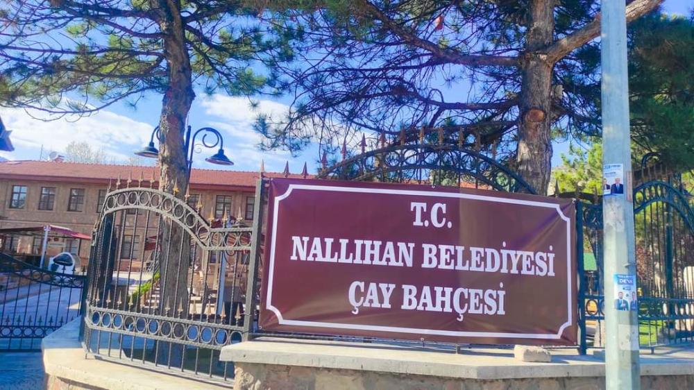 Nallıhan Belediyesi'nin Ücretsiz Çay Bahçesi İlgi Gördü