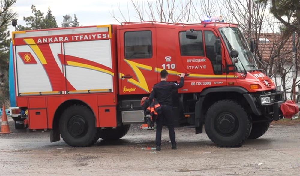 Ankara Büyükşehir Belediyesi'nden Beypazarı belediyesine 2 İtfaiye aracı hediye: